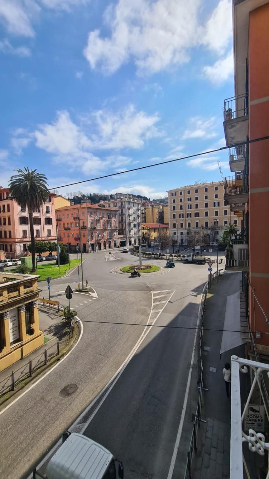 Hotel Amici Holidey Camera Stazione à La Spezia Extérieur photo